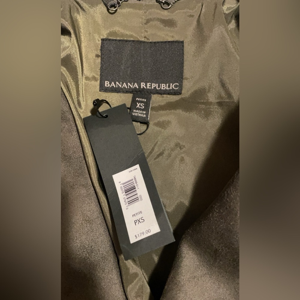 Jacket NWT